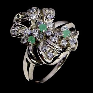 Very pretty Natural Emerald & Tanzanite in 925 Sterling Silver Size 8.5